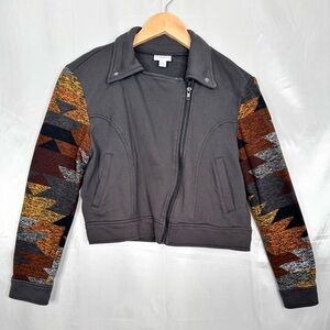 LuLaRoe Moto Jacket Size Medium Gray Aztec Sleeve‎ Pattern